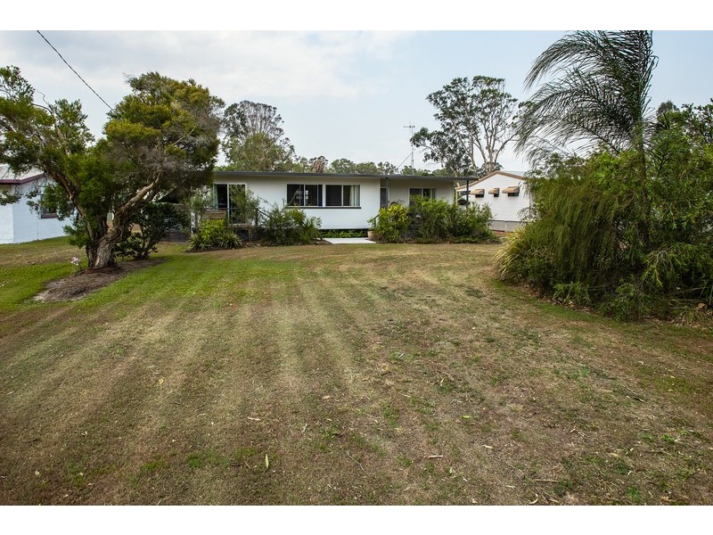 11 Turton Street, Tuan QLD 4650