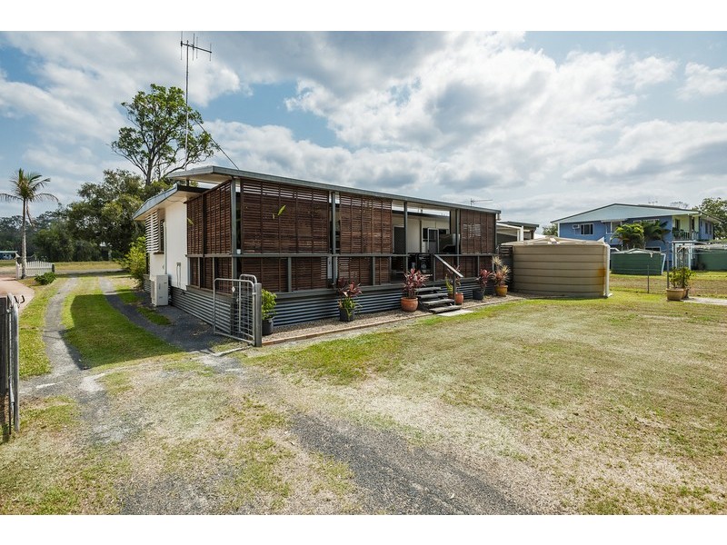 11 Turton Street, Tuan QLD 4650