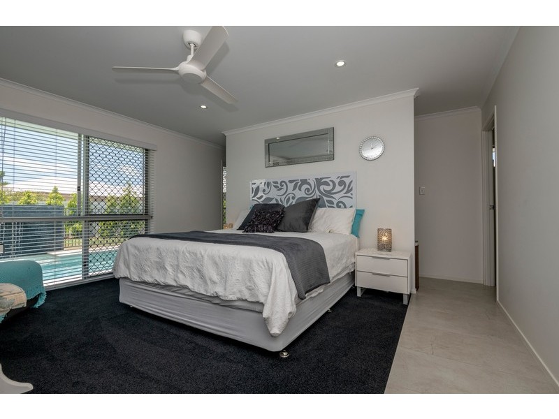 15 Trinity Close, Bargara QLD 4670