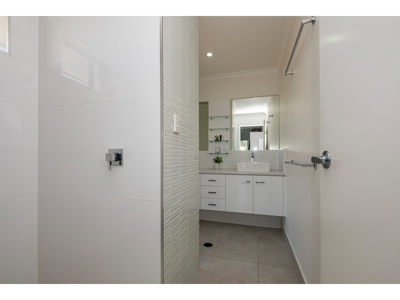 15 Trinity Close, Bargara QLD 4670