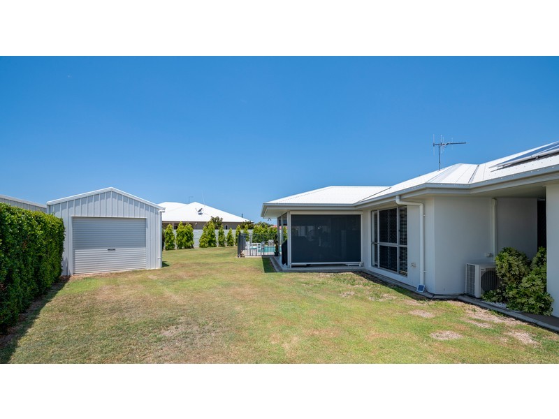 15 Trinity Close, Bargara QLD 4670