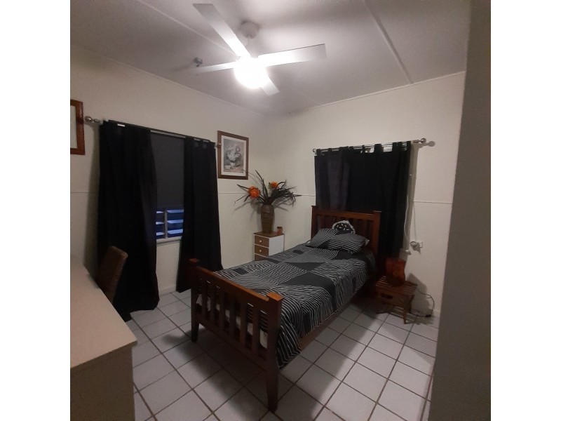 27 Cope Street, Stuart QLD 4811