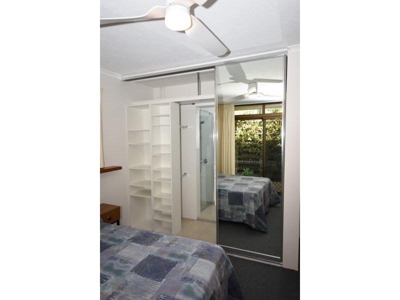 3/24 Underhill Av, Indooroopilly QLD 4068