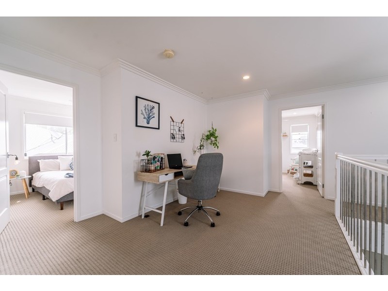 27 Rosabrook Crescent, Ormeau QLD 4208