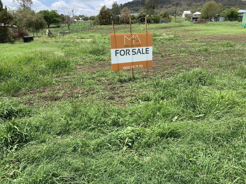 14 Felton Street, Greenmount QLD 4359