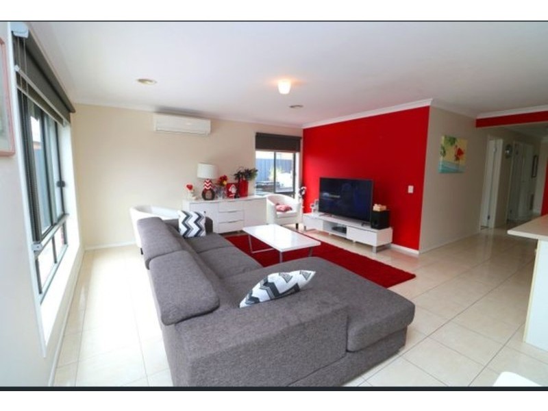 28 Macfarlane Street, Marshall VIC 3216