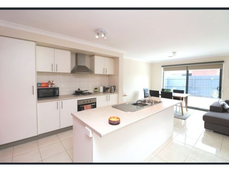 28 Macfarlane Street, Marshall VIC 3216