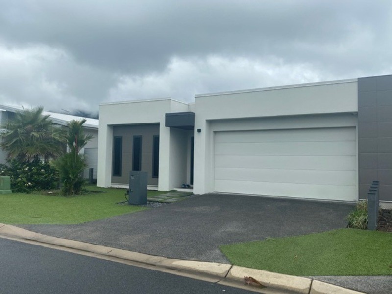 74 EDGE COURT, Manoora QLD 4870