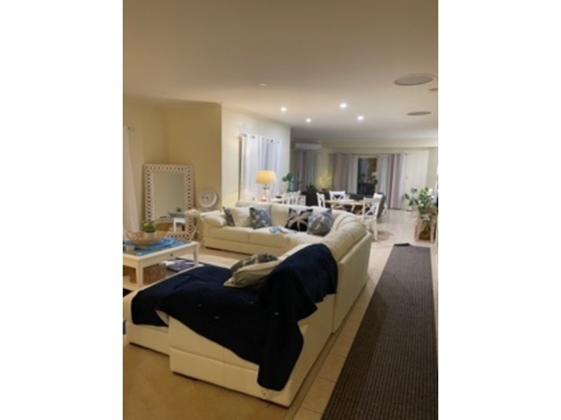 4A Pankina grove, Marion SA 5043