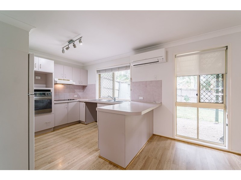 60 Settlers Circuit, Forest Lake QLD 4078