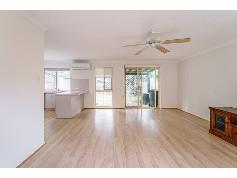 60 Settlers Circuit, Forest Lake QLD 4078