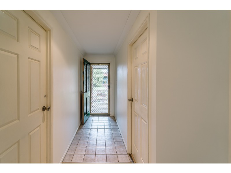 60 Settlers Circuit, Forest Lake QLD 4078