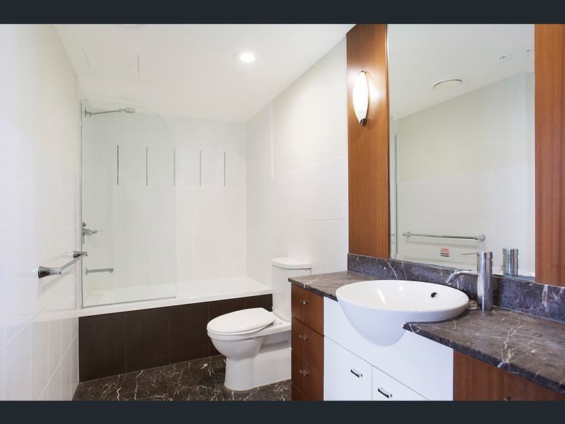 1175/23 Ferny Avenue, Surfers Paradise QLD 4217
