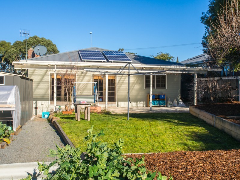 32 Seaview Ave, Taroona TAS 7053