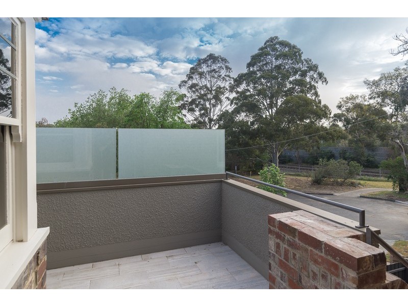 2/46 Essex Street, Glen Iris VIC 3146