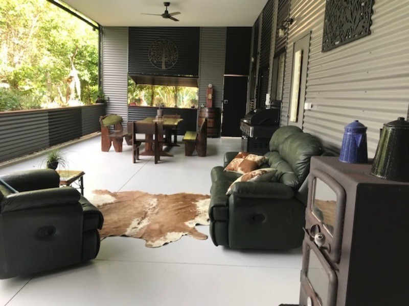 9 Rickards Road, Kolonga QLD 4671