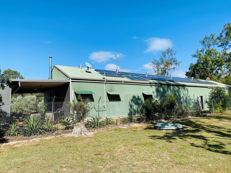 9 Rickards Road, Kolonga QLD 4671