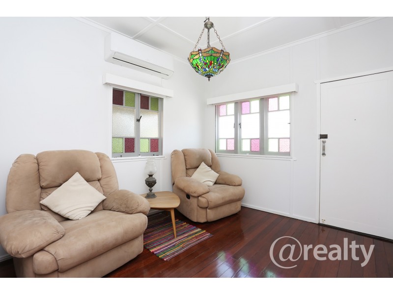 386 Oxley Avenue, Redcliffe QLD 4020