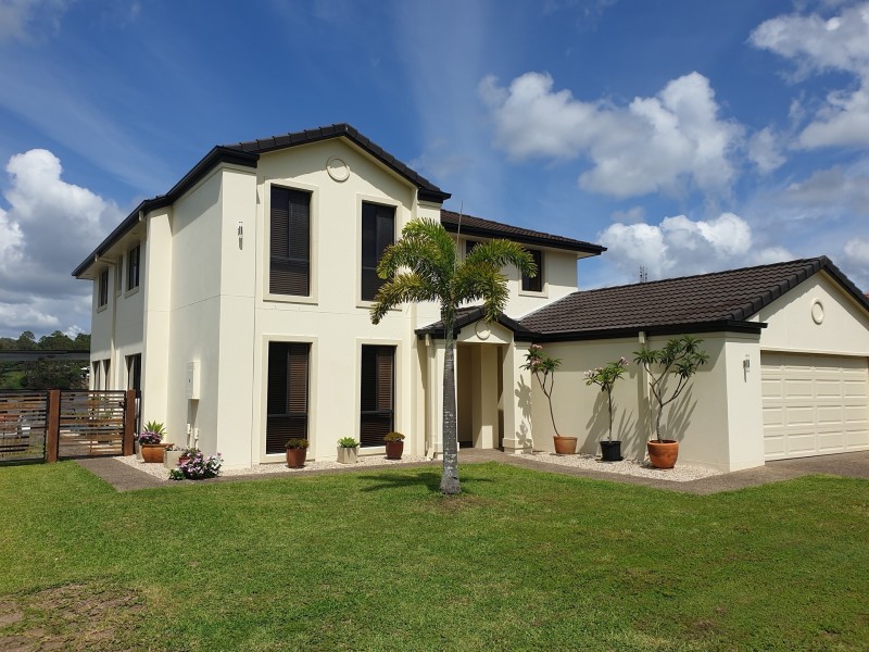 49 Brittany Drive, Oxenford QLD 4210