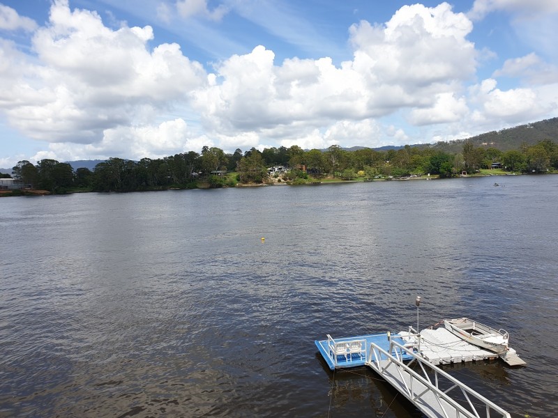 49 Brittany Drive, Oxenford QLD 4210