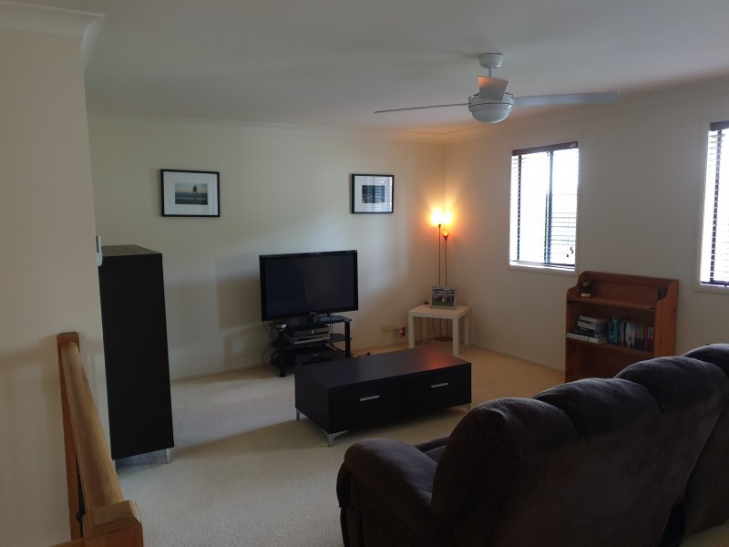 49 Brittany Drive, Oxenford QLD 4210