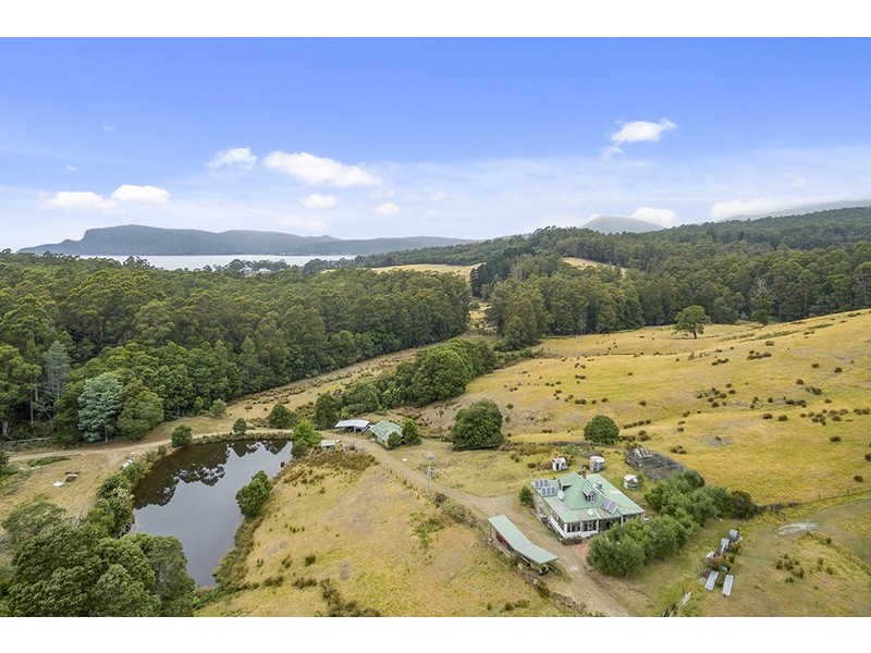 120 Mcphersons Road, Adventure Bay TAS 7150