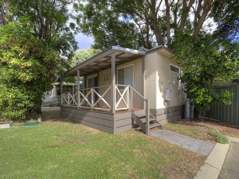 34/351 Hawtin Road, Forrestfield WA 6058