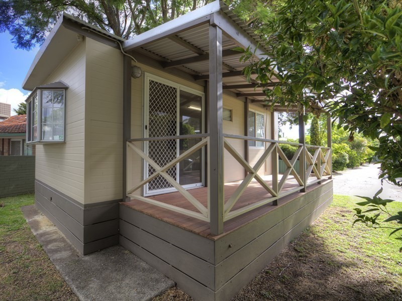 34/351 Hawtin Road, Forrestfield WA 6058