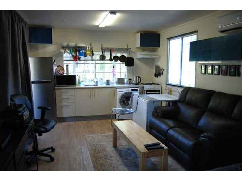 34/351 Hawtin Road, Forrestfield WA 6058