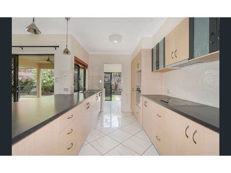 19 Pollock Close, Bentley Park QLD 4869