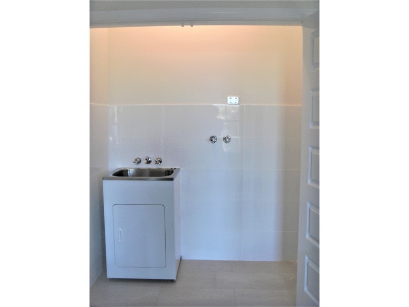 1/27 Thomas, Cardiff NSW 2285