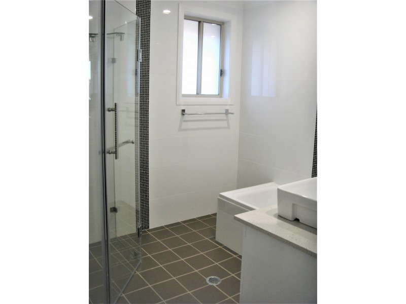 1/27 Thomas, Cardiff NSW 2285