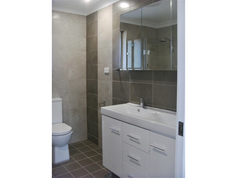 1/27 Thomas, Cardiff NSW 2285