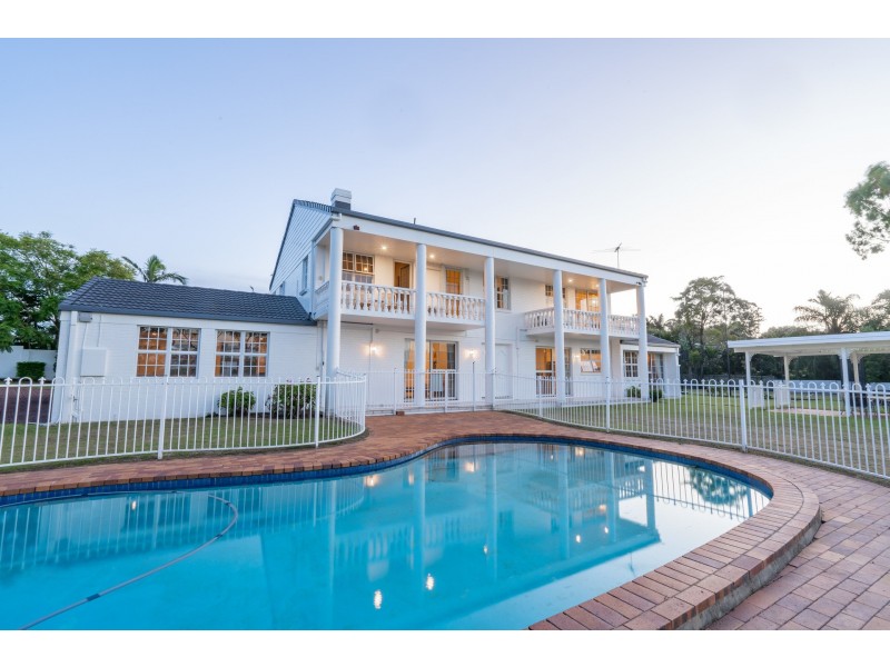 7 Chisholm Court, Mount Ommaney QLD 4074