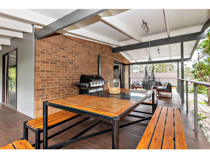 1 White Sands Place, Surf Beach NSW 2536