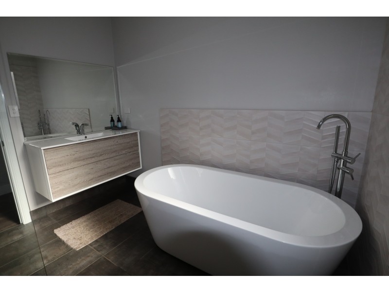 24 Kurrajong Street, Dorrigo NSW 2453