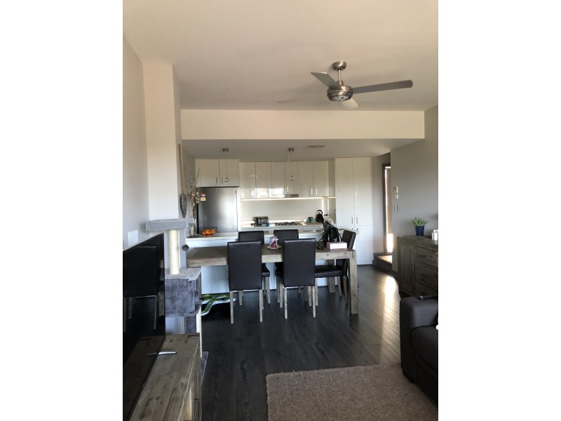 1/19 Dixon Lane, Mawson Lakes SA 5095