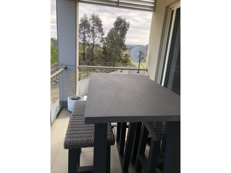 1/19 Dixon Lane, Mawson Lakes SA 5095