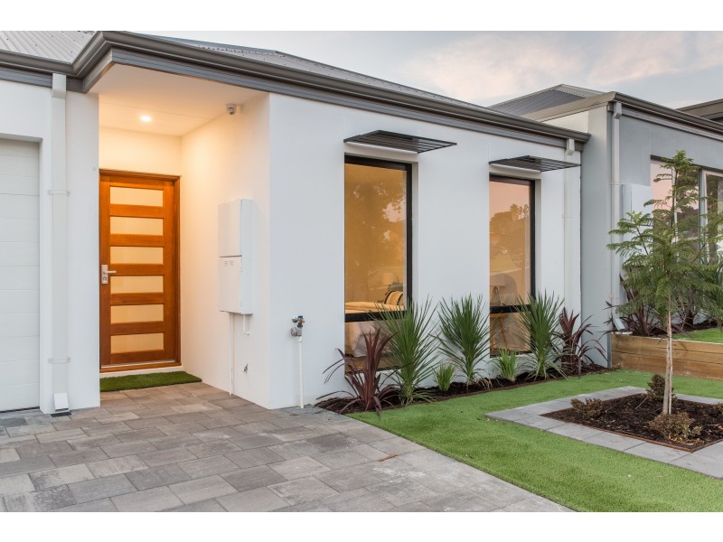 A, B and C/20 Trailwood Drive, Woodvale WA 6026