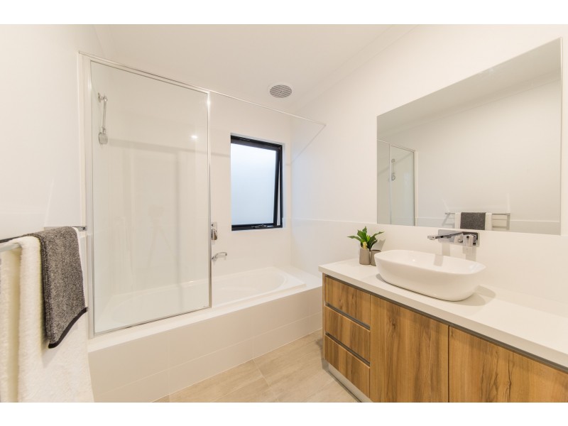 A, B and C/20 Trailwood Drive, Woodvale WA 6026