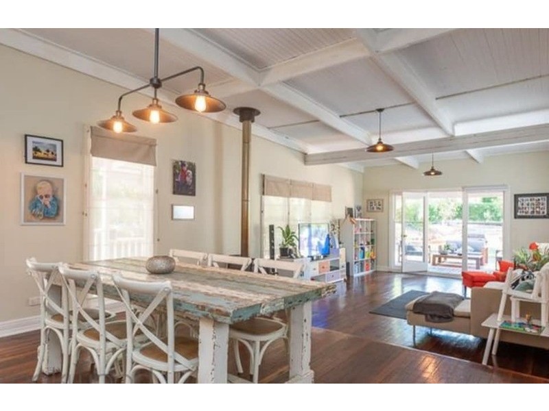 260 Traylen Road, Stoneville WA 6081