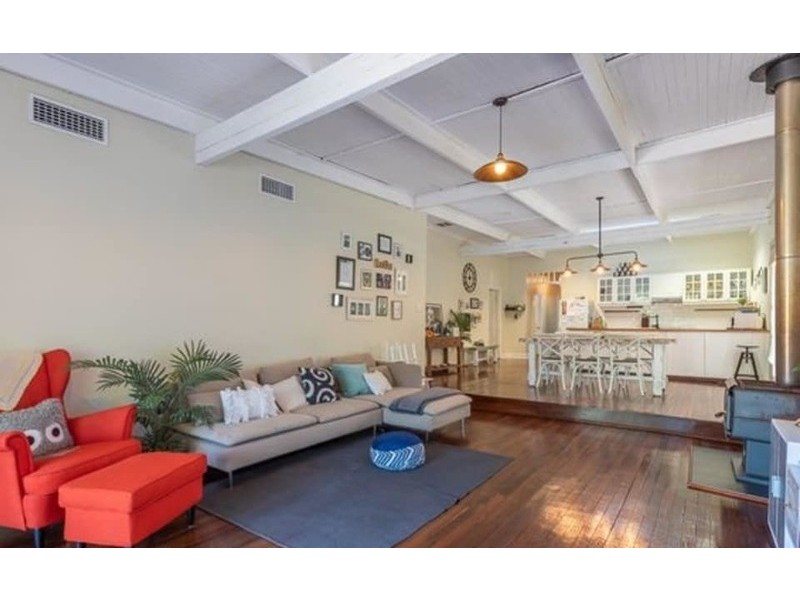 260 Traylen Road, Stoneville WA 6081