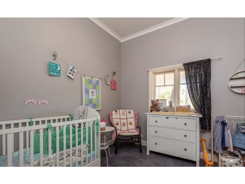 260 Traylen Road, Stoneville WA 6081