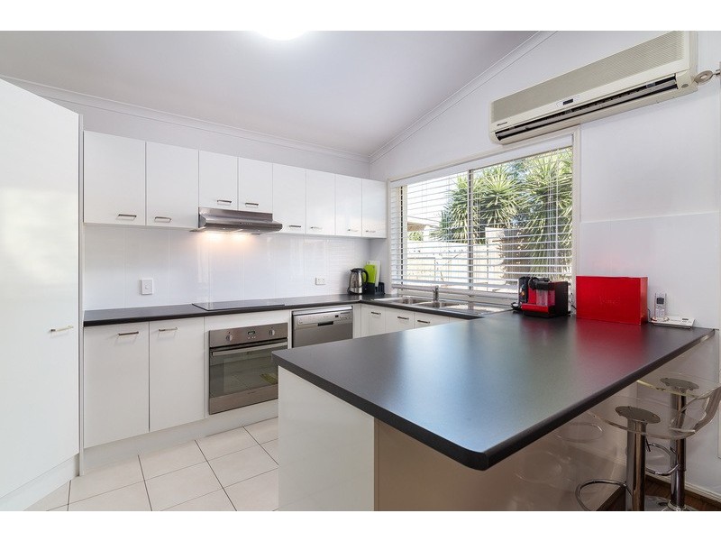 42 Birkenhead Crescent, Forest Lake QLD 4078