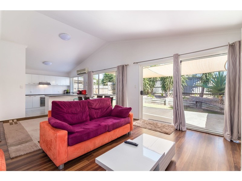 42 Birkenhead Crescent, Forest Lake QLD 4078