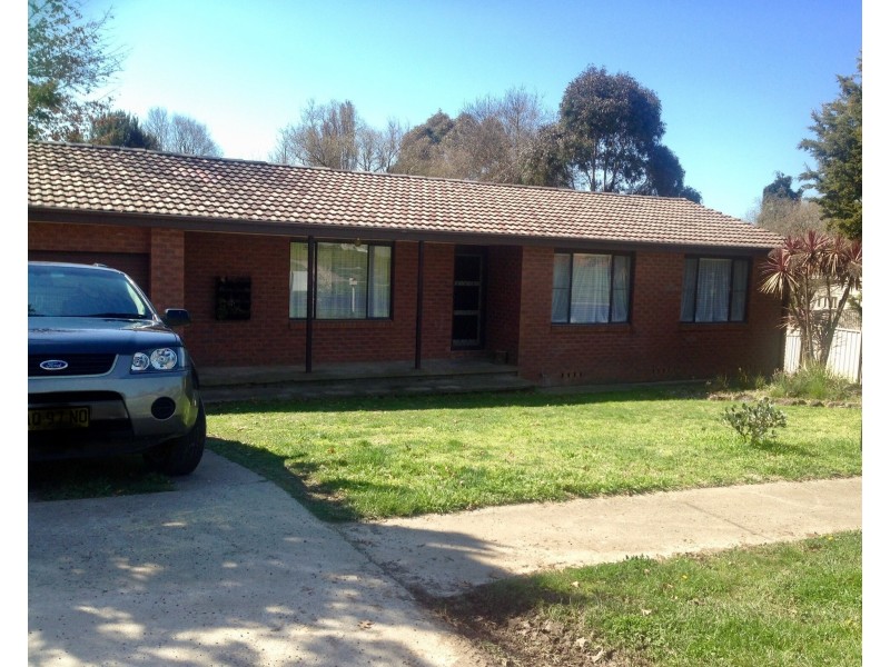 22 Polona Street, Blayney NSW 2799