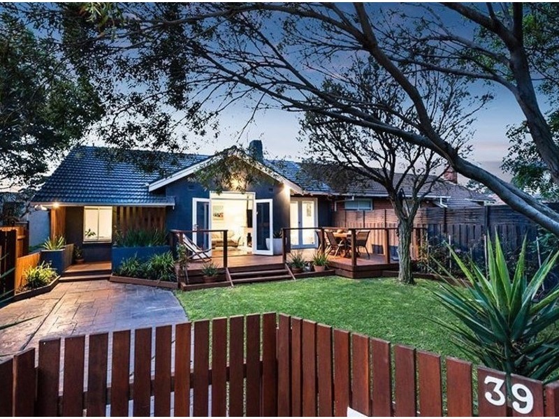 39 Thorburn Street, Hampton VIC 3188