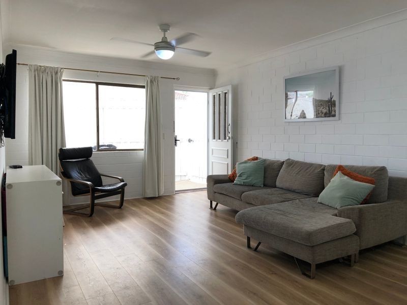 1/23 Doggett Drive, Miami QLD 4220