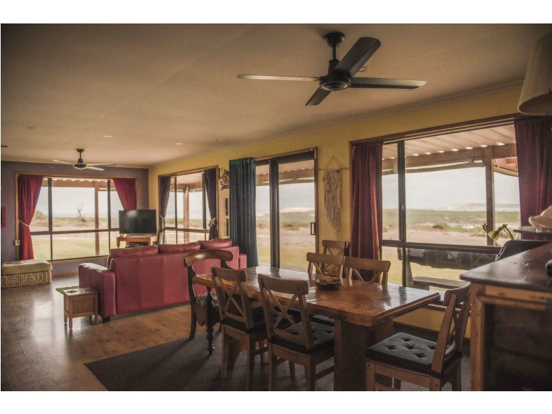 25 Spindrift Road, Elliston SA 5670