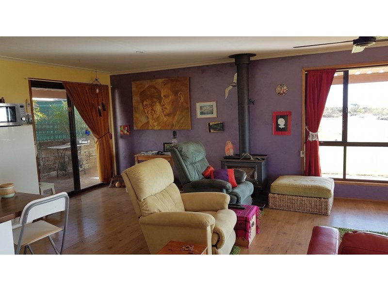 25 Spindrift Road, Elliston SA 5670